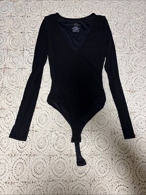 Klassy Network Black Long Sleeve V-Neck Bodysuit